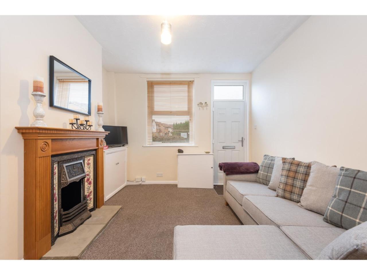 Beautiful 2 Bed With Free Parking - Pass The Keys Apartamento York Exterior foto